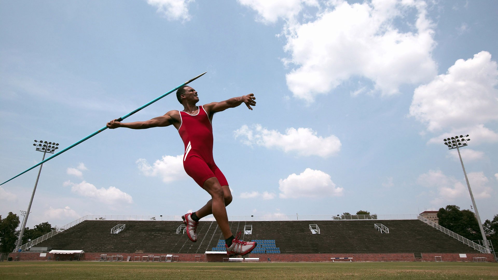 《PUBGMobile》“极限操控”线下决赛,团队操作炸裂!